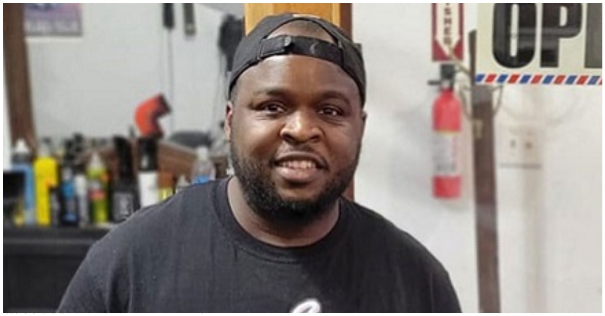 Deshaun Foster Who Started His Coffee Business From A Barbershop Now Runs The First Black-Owned Coffee Shop In Kenosha