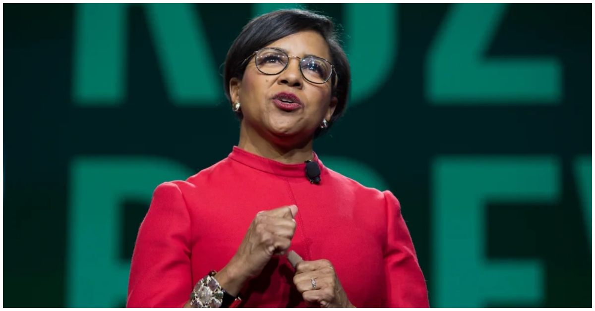 How Rosalind Brewer Made History