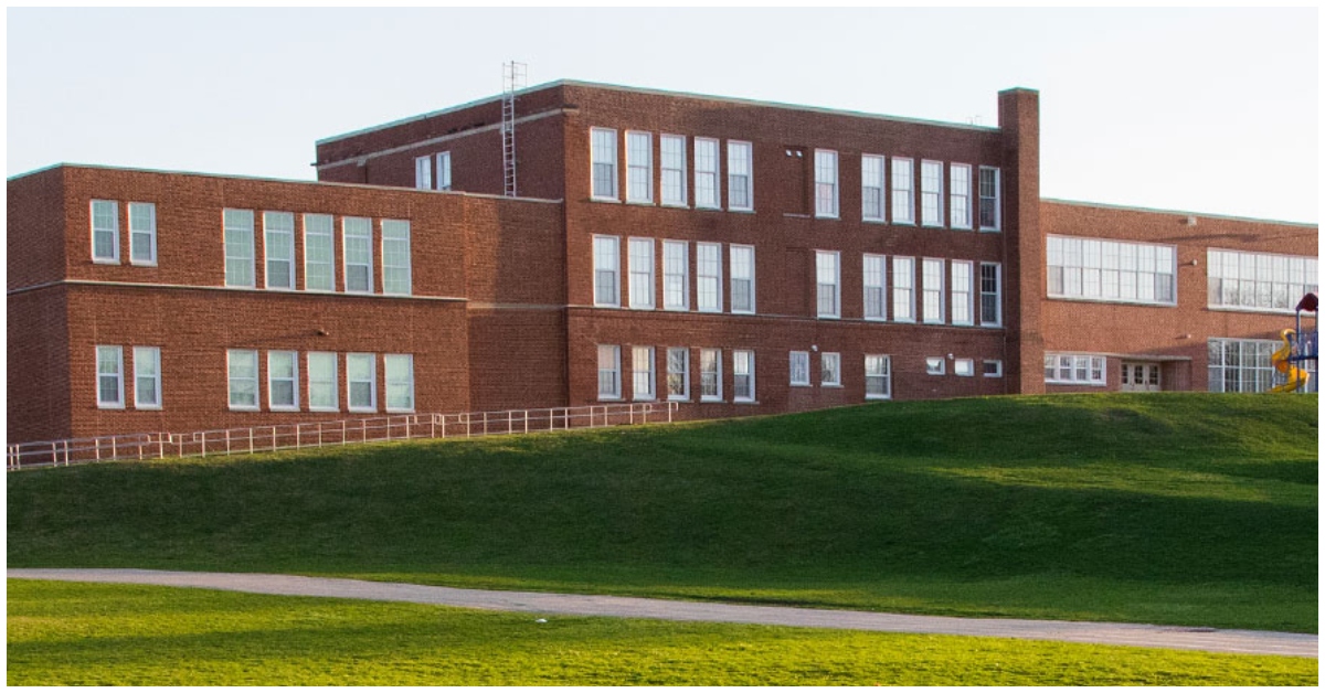 Perkins Elementary School In Des Moines