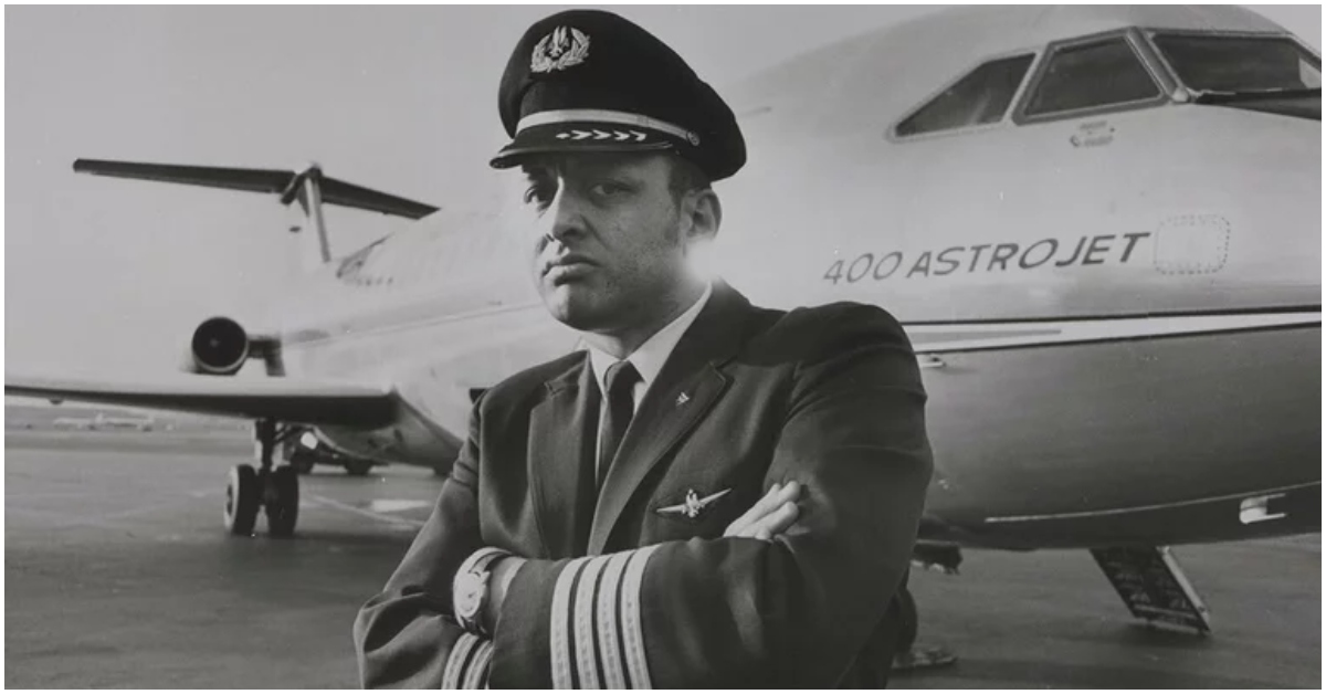 The Life Story Of David Ellsworth Harris, the First Black American Pilot to Achieve Captain Rank in Major U.S. Airline