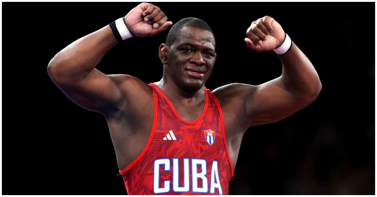 Cuban Wrestler Mijaín López Becomes First to Win Five Straight Olympic Golds in Same Event