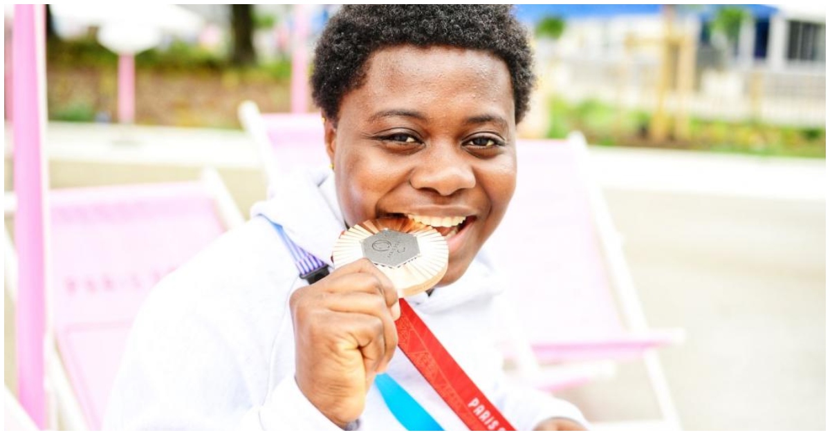 Nigerian Teen Makes History with Paralympic Badminton Bronze