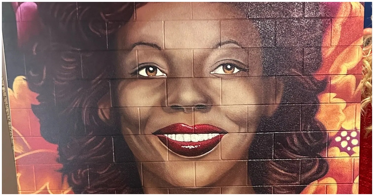 Nashville Honors Transit Pioneer Elizabeth Duff with Massive Mural