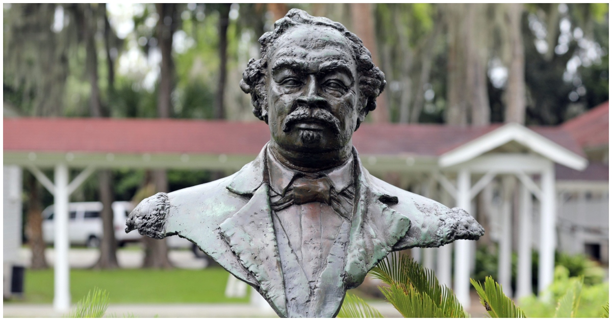 Robert Smalls Honored with Statehouse Statue