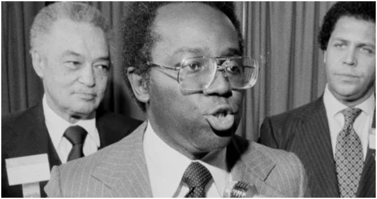 Gary Honors Richard G. Hatcher, First Black Mayor, with Renaming of Grant Street to Richard Gordon Hatcher Boulevard