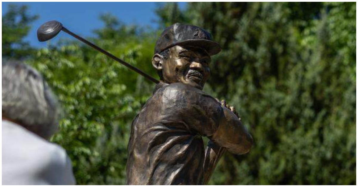 Charlie Sifford statue in Charlotte